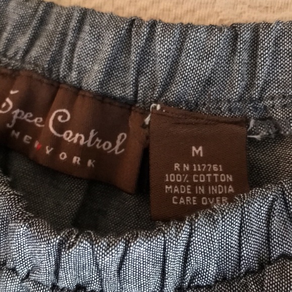 Jean dress with gathered waist and cap sleeves - Picture 6 of 6